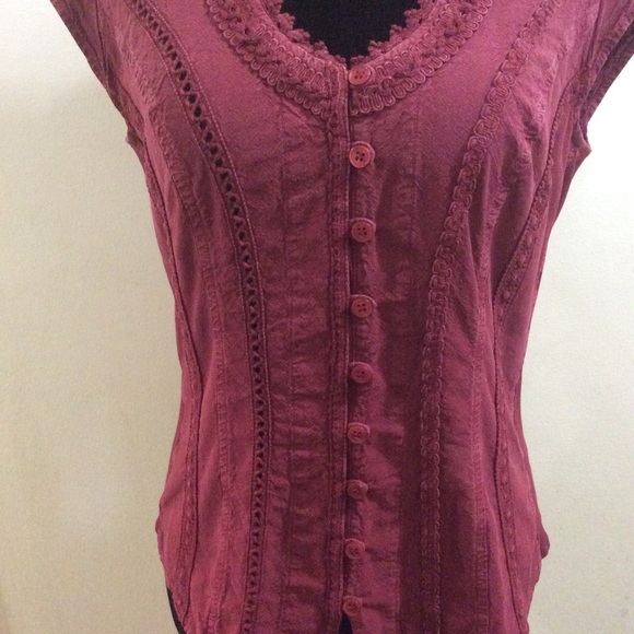 💥SALE💥🇵🇪 Peru Gretty Zueger sleeveless top - Picture 7 of 11